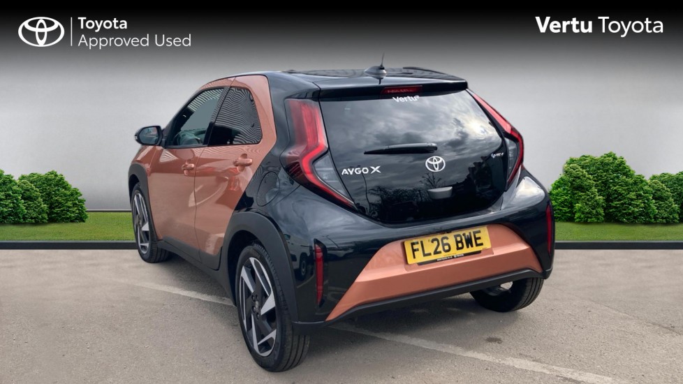 Toyota Aygo X 1.5 Hybrid Design 5dr CVT Hybrid Hatchback - Image 4