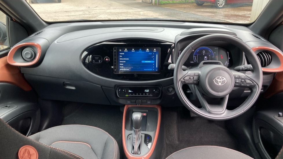 Toyota Aygo X 1.5 Hybrid Design 5dr CVT Hybrid Hatchback - Image 6