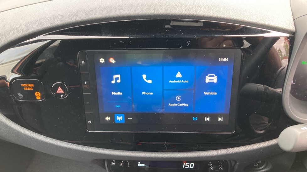 Toyota Aygo X 1.5 Hybrid Design 5dr CVT Hybrid Hatchback - Image 9
