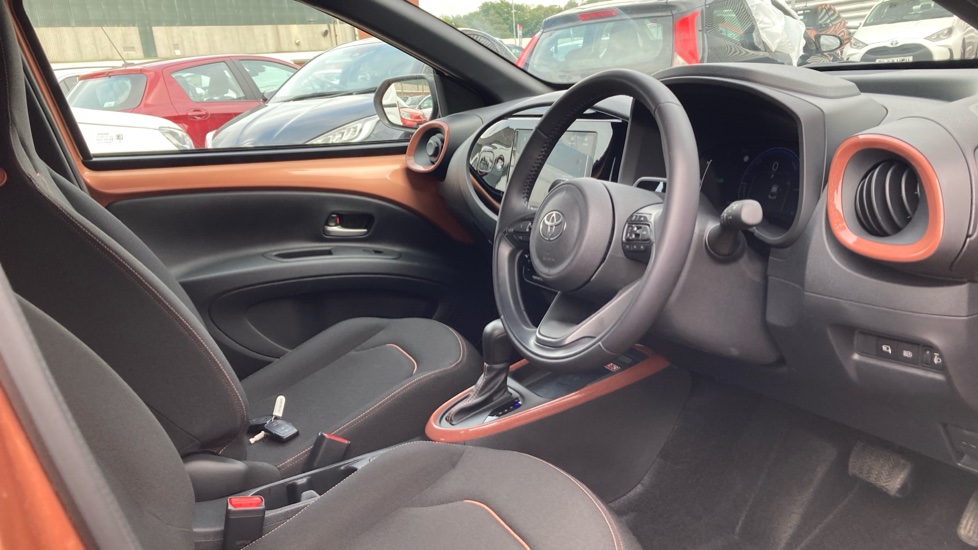 Toyota Aygo X 1.5 Hybrid Design 5dr CVT Hybrid Hatchback - Image 12