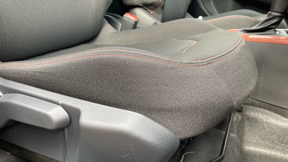 Toyota Aygo X 1.5 Hybrid Design 5dr CVT Hybrid Hatchback - Image 17