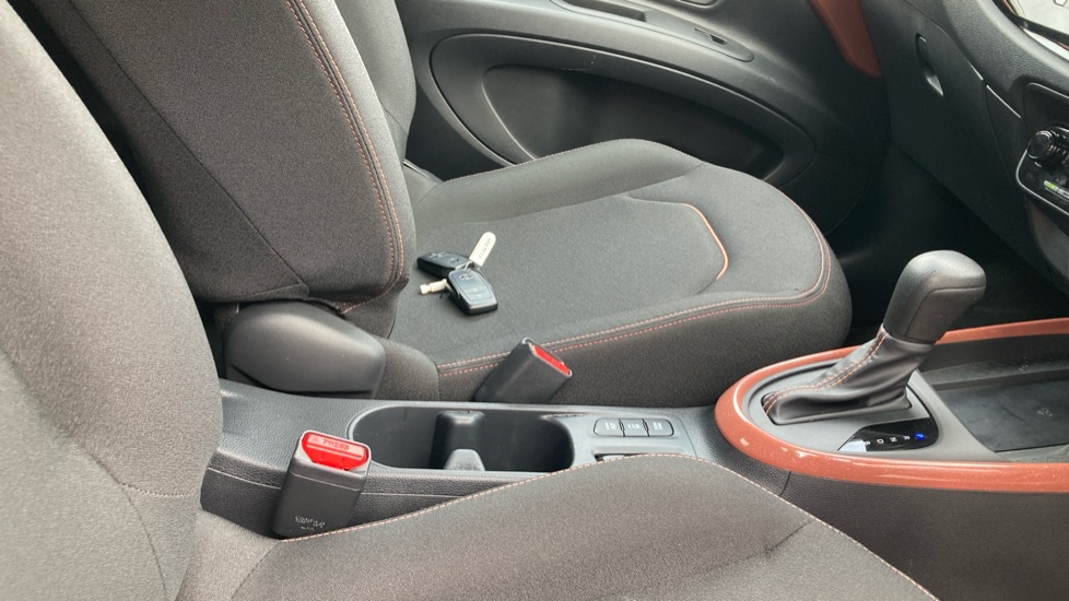 Toyota Aygo X 1.5 Hybrid Design 5dr CVT Hybrid Hatchback - Image 18