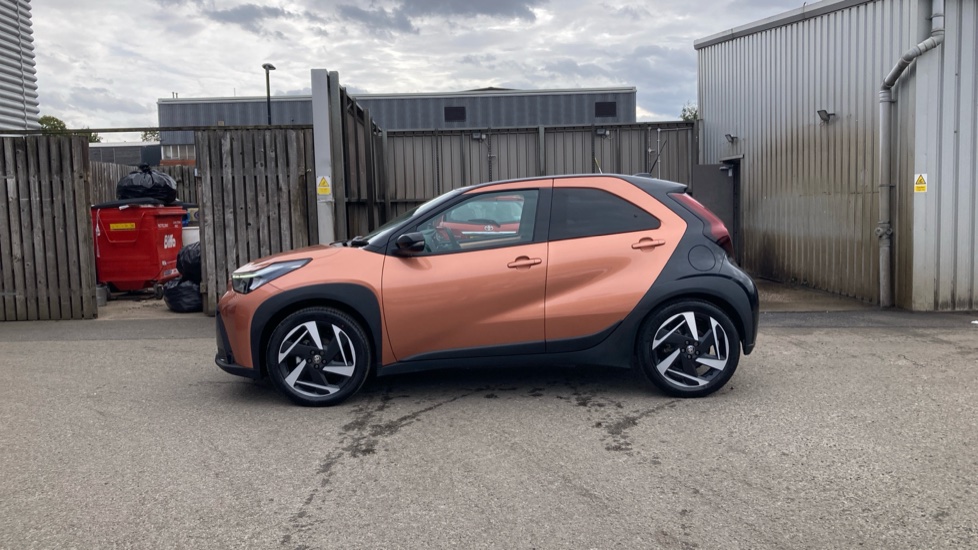 Toyota Aygo X 1.5 Hybrid Design 5dr CVT Hybrid Hatchback - Image 24
