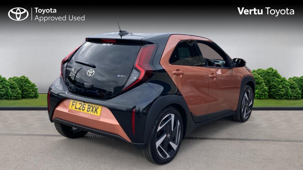 Toyota Aygo X 1.5 Hybrid Design 5dr CVT Hybrid Hatchback - Image 2