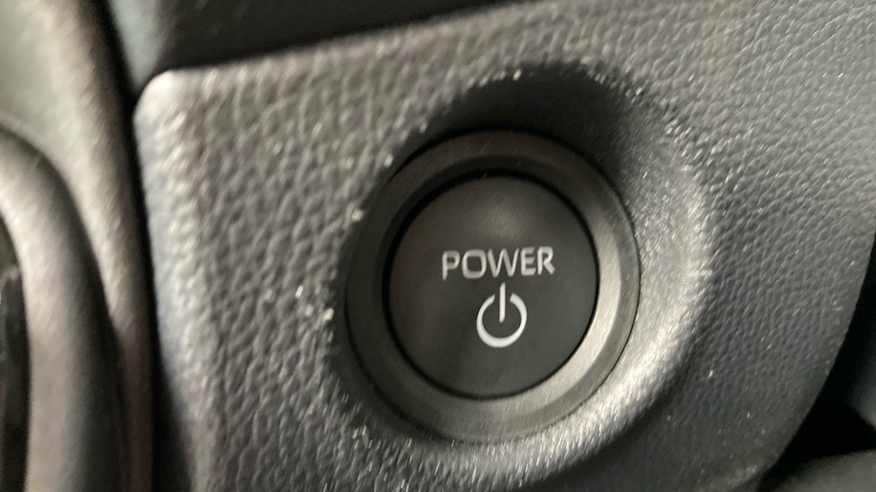 Toyota Aygo X 1.5 Hybrid Design 5dr CVT Hybrid Hatchback - Image 16