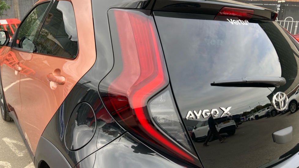 Toyota Aygo X 1.5 Hybrid Design 5dr CVT Hybrid Hatchback - Image 21