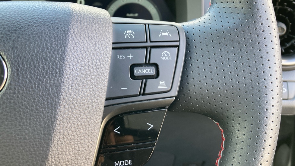 Toyota C-HR 2.0 PHEV GR Sport 5dr CVT Hatchback - Image 31