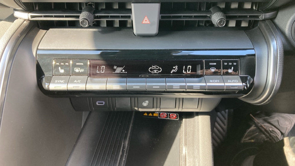 Toyota C-HR 2.0 PHEV GR Sport 5dr CVT Hatchback - Image 34