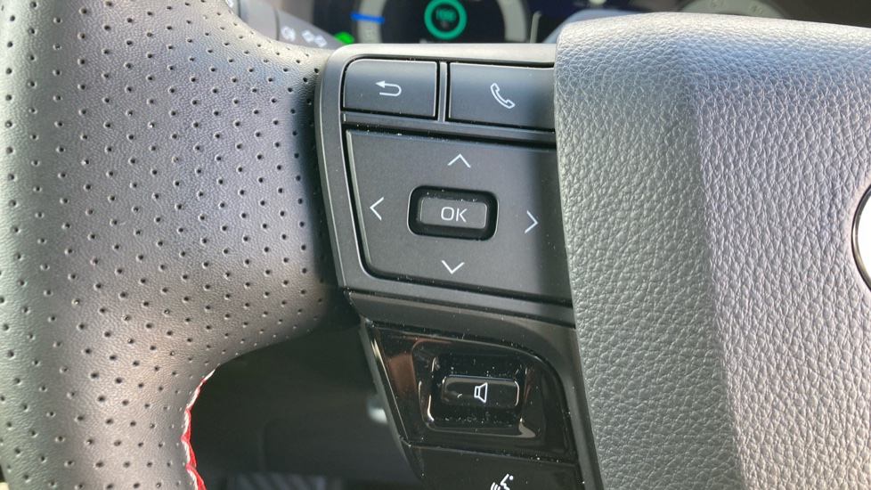Toyota C-HR 2.0 PHEV GR Sport 5dr CVT Hatchback - Image 39