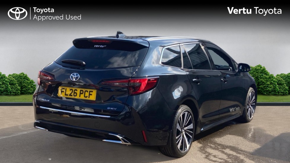 Toyota Corolla 1.8 Hybrid Design 5dr CVT Hybrid Estate - Image 2