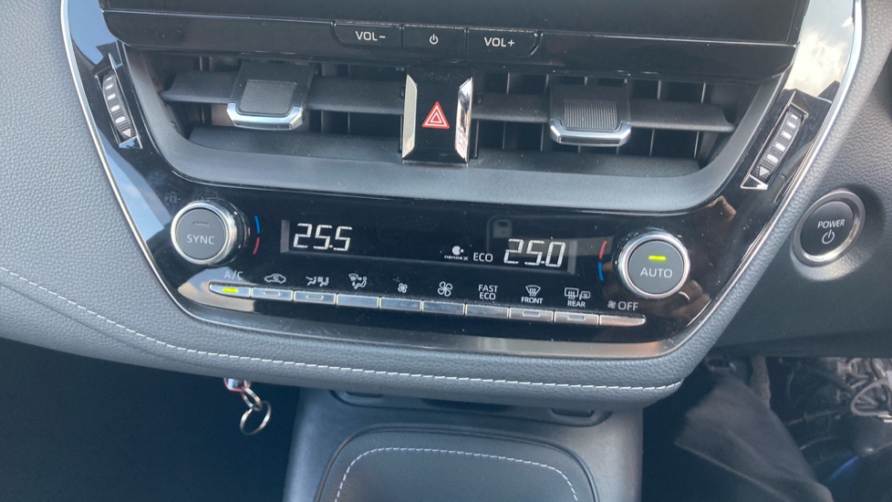 Toyota Corolla 1.8 Hybrid Design 5dr CVT Hybrid Estate - Image 35