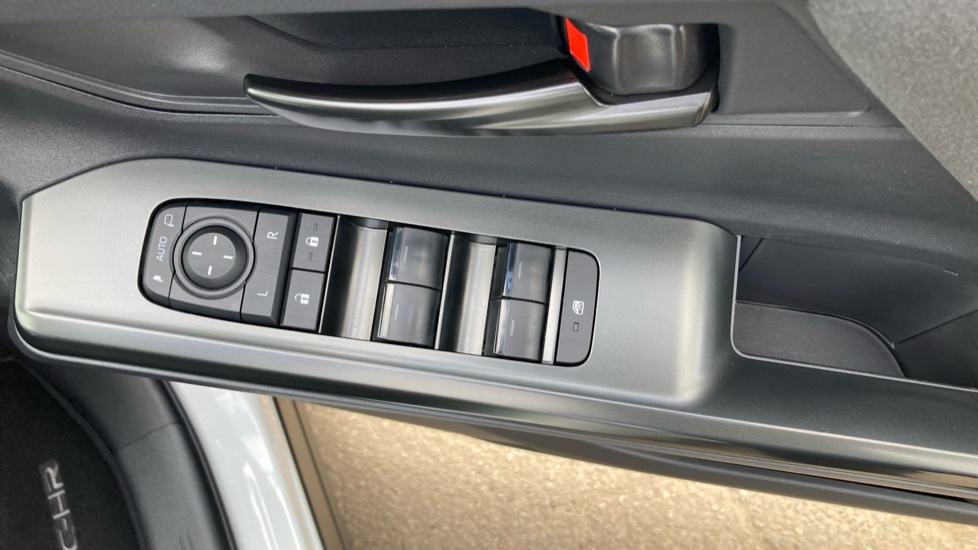 Toyota C-HR+ 165kW Design 77kWh 5dr Auto Electric Hatchback - Image 31