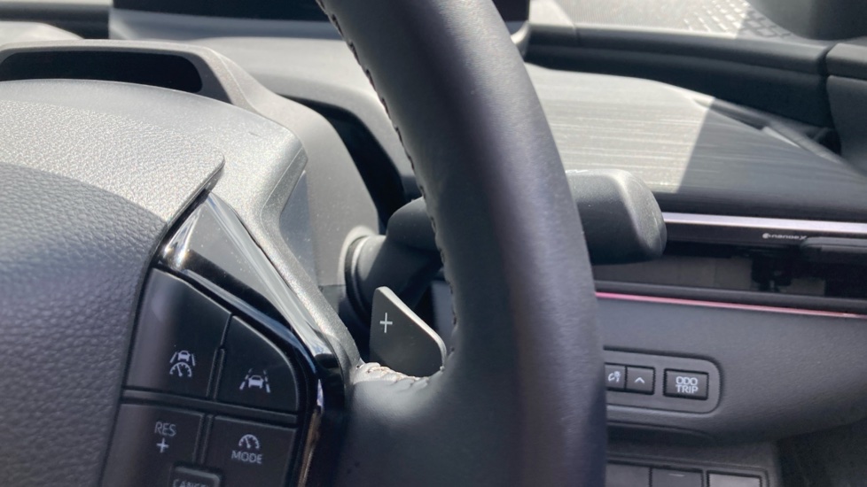 Toyota C-HR+ 165kW Design 77kWh 5dr Auto Electric Hatchback - Image 34
