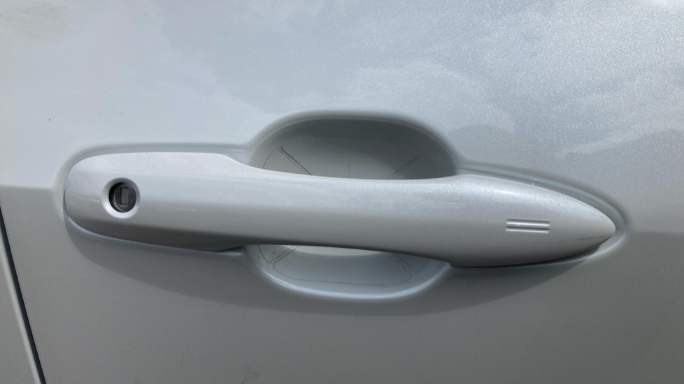 Toyota C-HR+ 165kW Design 77kWh 5dr Auto Electric Hatchback - Image 50