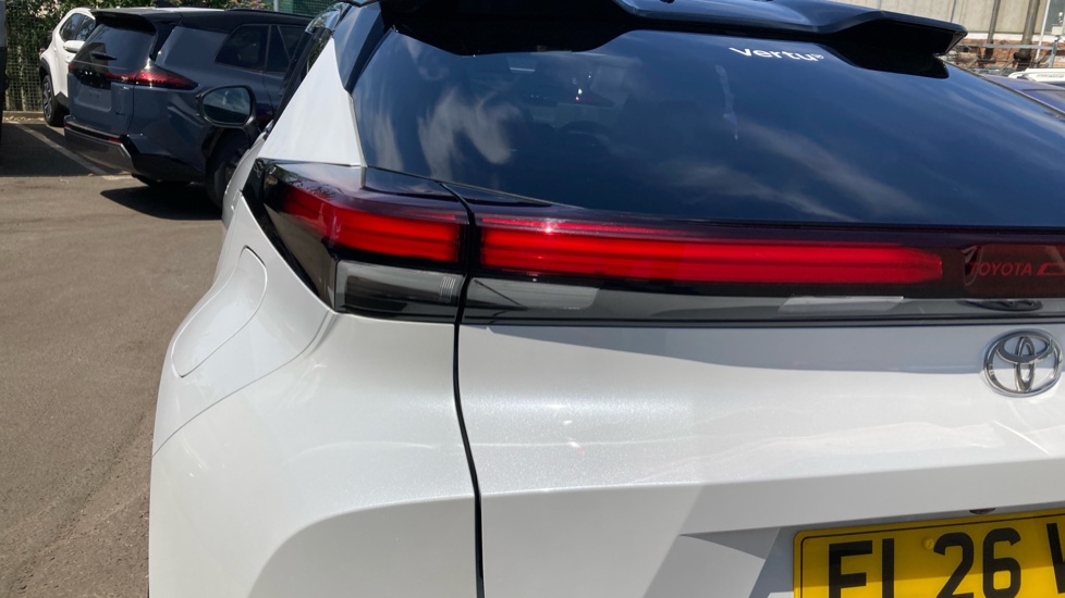 Toyota C-HR 1.8 Hybrid Excel 5dr CVT Hybrid Hatchback - Image 21