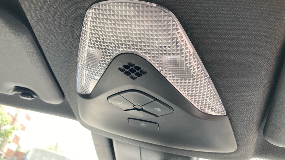 Toyota C-HR 1.8 Hybrid Design 5dr CVT Hybrid Hatchback - Image 48