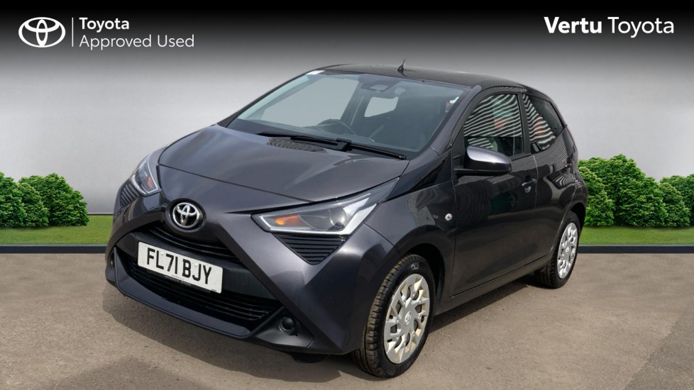 Toyota Aygo 1.0 VVT-i X-Play TSS 5dr Petrol Hatchback - Image 3
