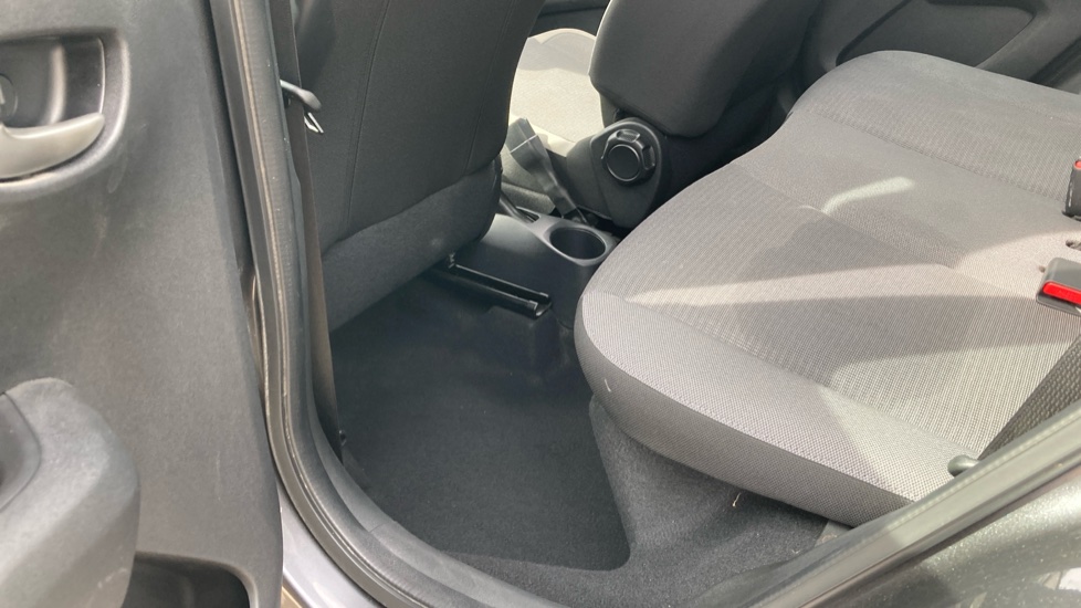 Toyota Aygo 1.0 VVT-i X-Play TSS 5dr Petrol Hatchback - Image 15