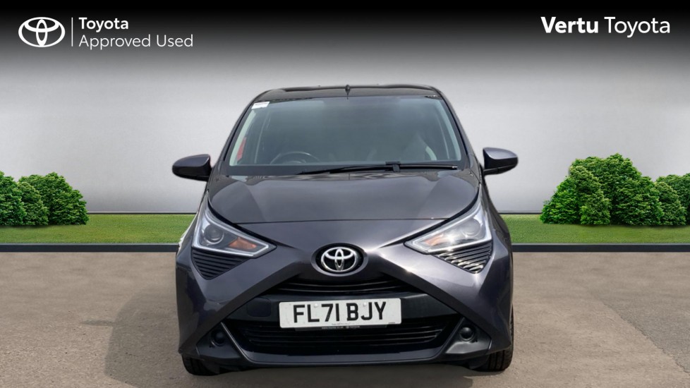 Toyota Aygo 1.0 VVT-i X-Play TSS 5dr Petrol Hatchback - Image 22