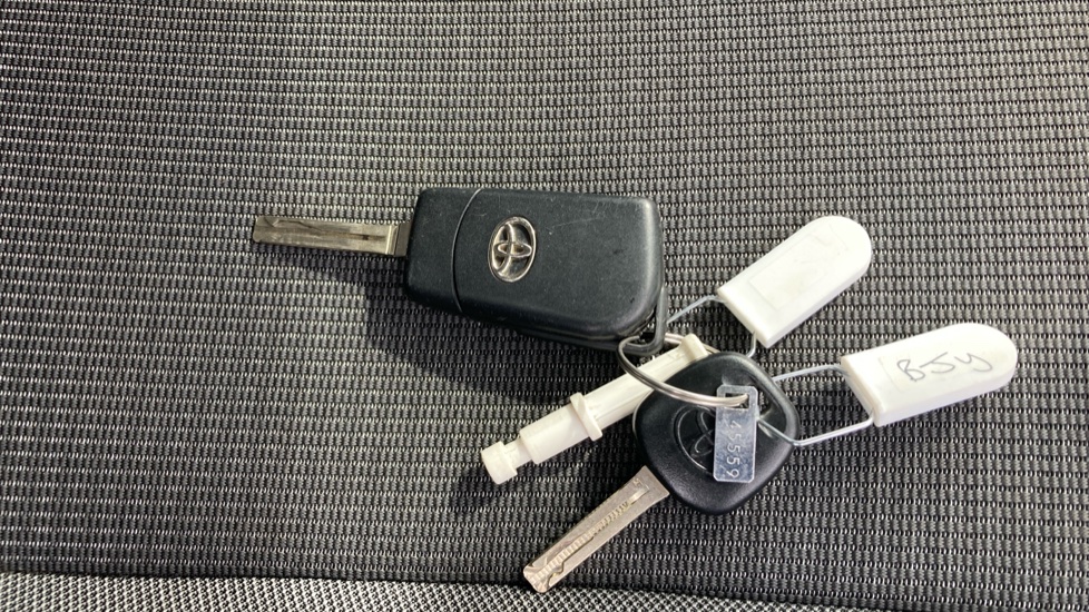 Toyota Aygo 1.0 VVT-i X-Play TSS 5dr Petrol Hatchback - Image 28