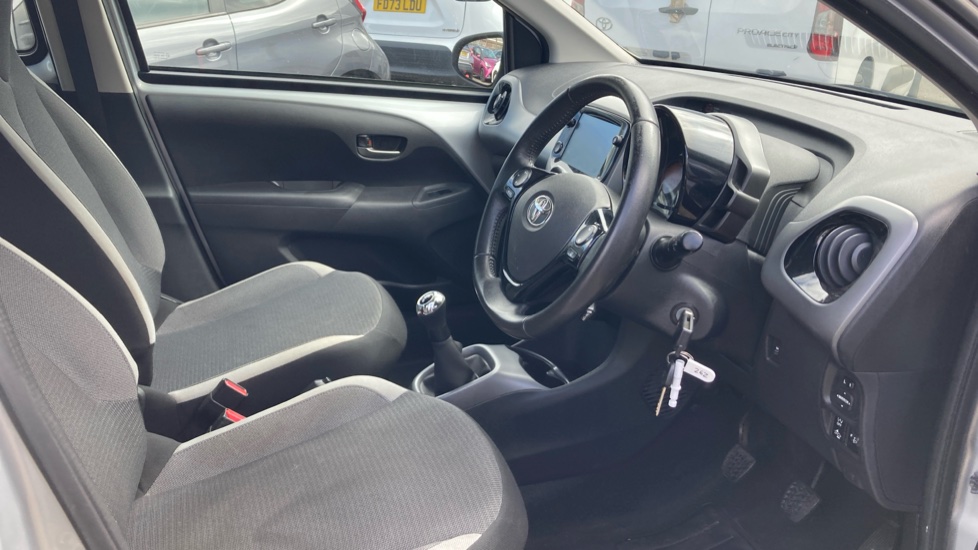 Toyota Aygo 1.0 VVT-i X-Play TSS 5dr Petrol Hatchback - Image 12