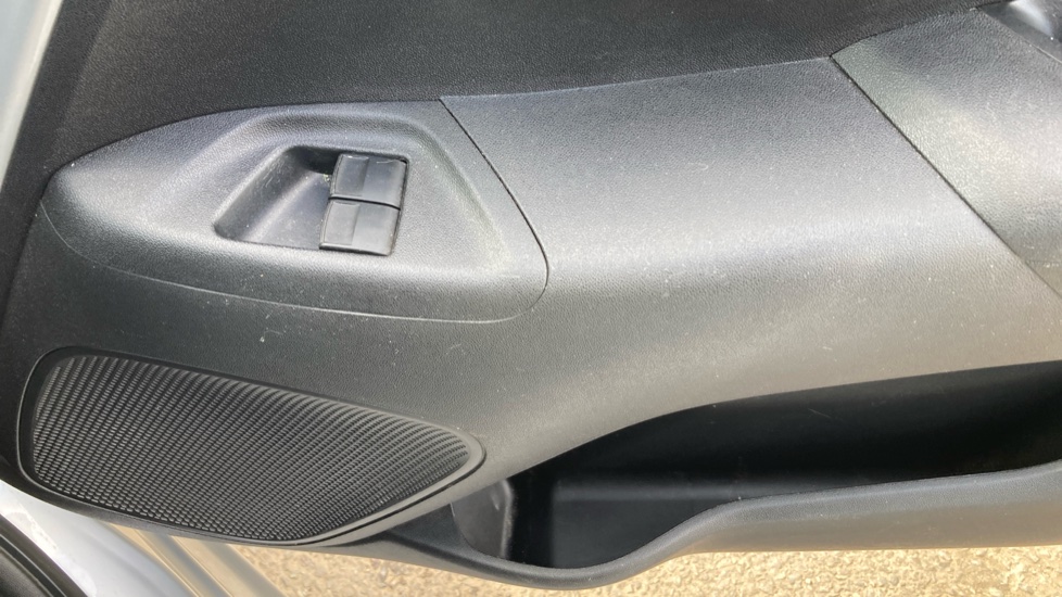 Toyota Aygo 1.0 VVT-i X-Play TSS 5dr Petrol Hatchback - Image 32