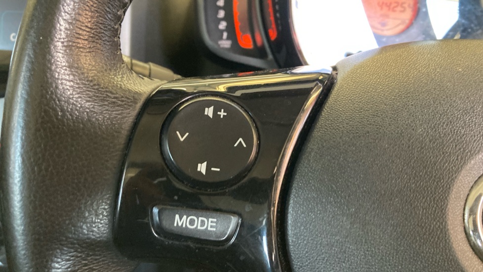 Toyota Aygo 1.0 VVT-i X-Play TSS 5dr Petrol Hatchback - Image 38