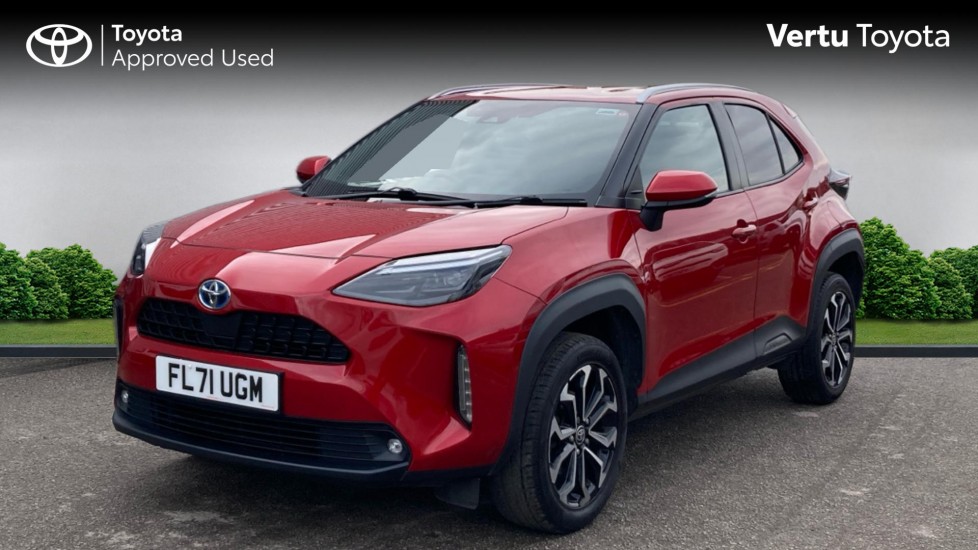Toyota Yaris Cross 1.5 Hybrid Design 5dr CVT Hybrid Estate - Image 3