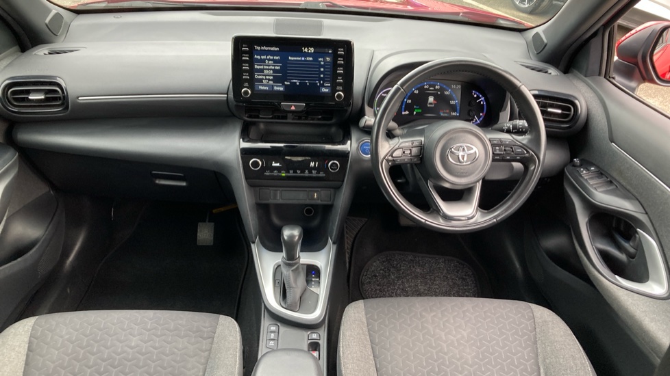 Toyota Yaris Cross 1.5 Hybrid Design 5dr CVT Hybrid Estate - Image 5