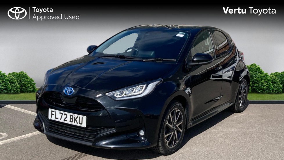 Toyota Yaris 1.5 Hybrid Design 5dr CVT Hybrid Hatchback - Image 3