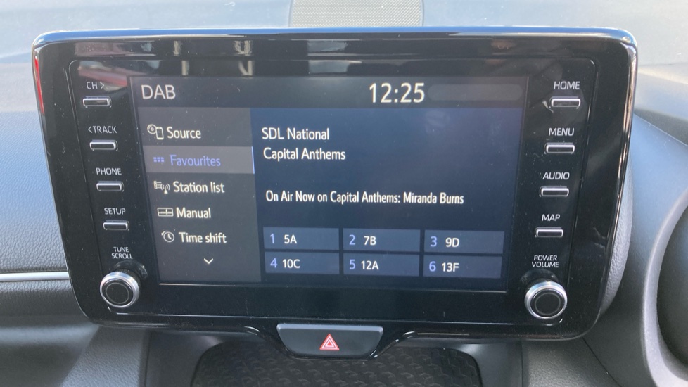 Toyota Yaris 1.5 Hybrid Design 5dr CVT Hybrid Hatchback - Image 46