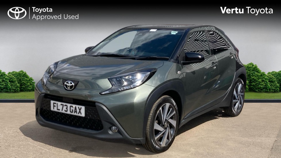 Toyota Aygo X 1.0 VVT-i Edge 5dr Petrol Hatchback - Image 3