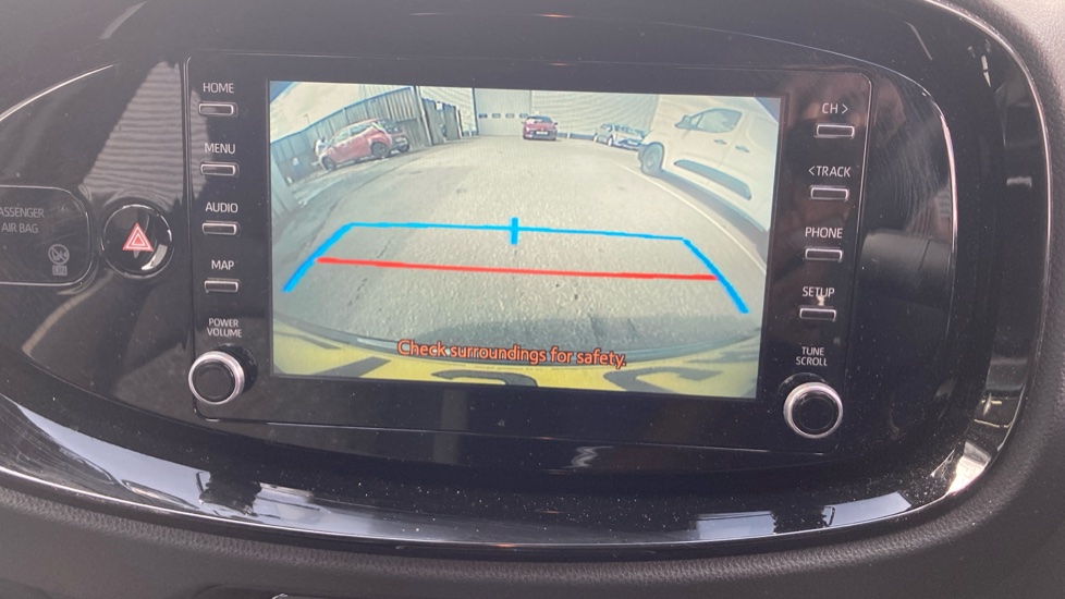 Toyota Aygo X 1.0 VVT-i Edge 5dr Petrol Hatchback - Image 33