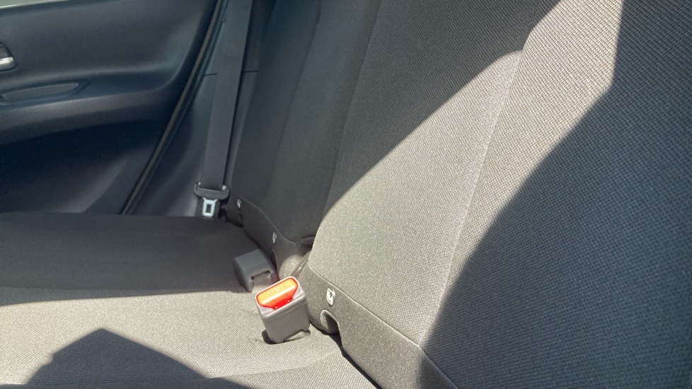 Toyota Aygo X 1.0 VVT-i Edge 5dr Petrol Hatchback - Image 38