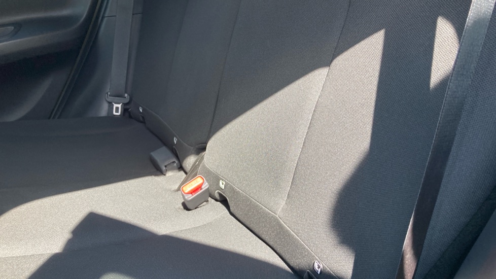 Toyota Aygo X 1.0 VVT-i Edge 5dr Petrol Hatchback - Image 39