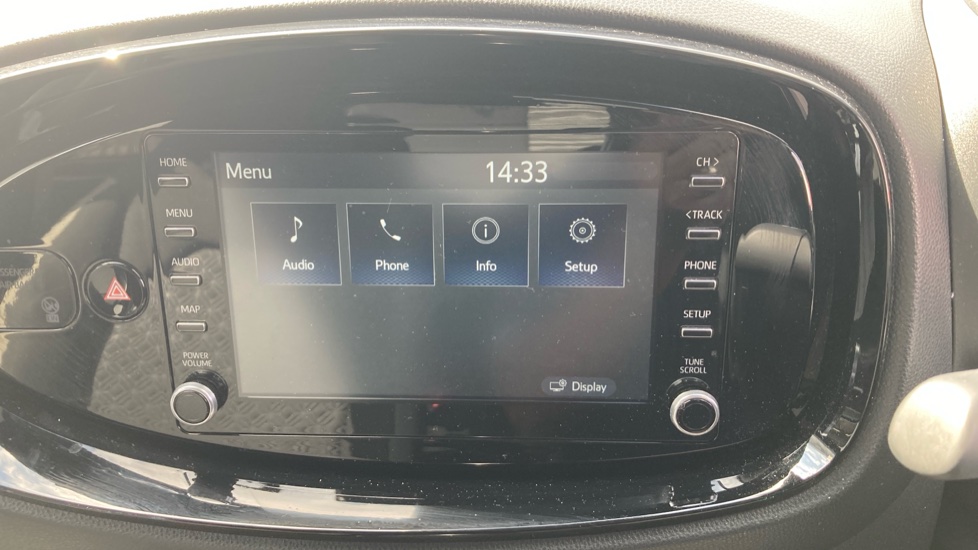 Toyota Aygo X 1.0 VVT-i Edge 5dr Petrol Hatchback - Image 41