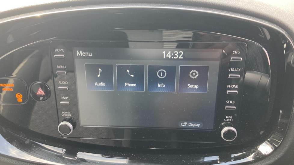 Toyota Aygo X 1.0 VVT-i Edge 5dr Petrol Hatchback - Image 45