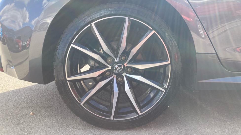 Toyota Corolla 2.0 Hybrid GR Sport 5dr CVT Hybrid Hatchback - Image 25