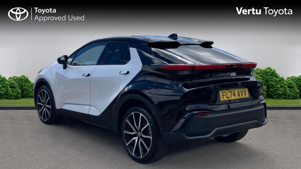 Toyota C-HR 2.0 PHEV GR Sport 5dr CVT Hatchback - Image 4