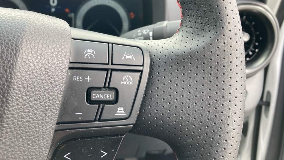 Toyota C-HR 2.0 PHEV GR Sport 5dr CVT Hatchback - Image 29