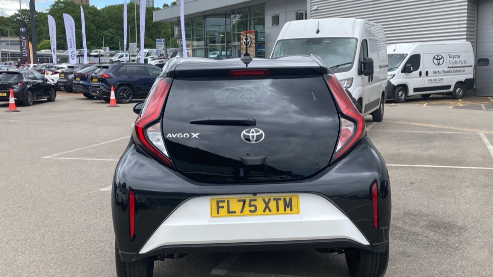 Toyota Aygo X 1.0 VVT-i Edge 5dr Petrol Hatchback - Image 26