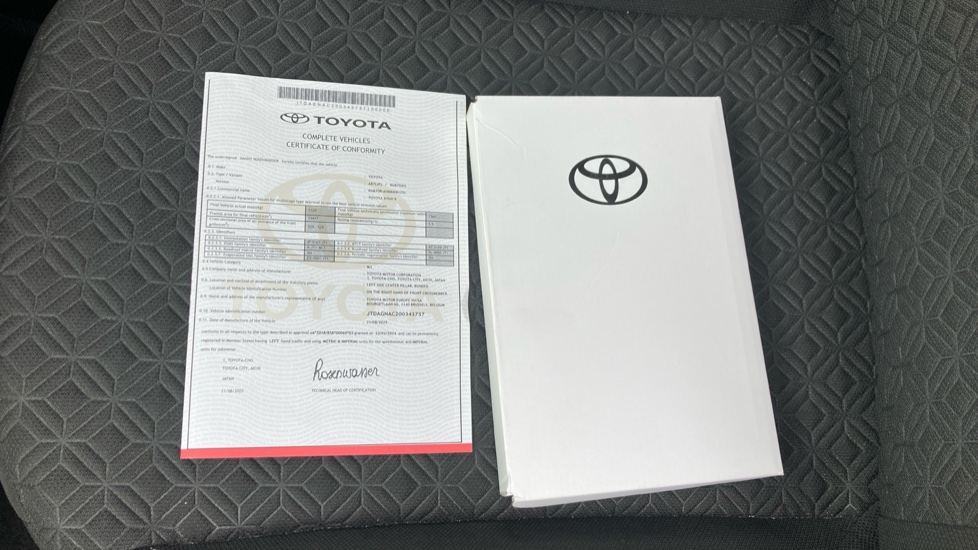 Toyota Aygo X 1.0 VVT-i Edge 5dr Petrol Hatchback - Image 27