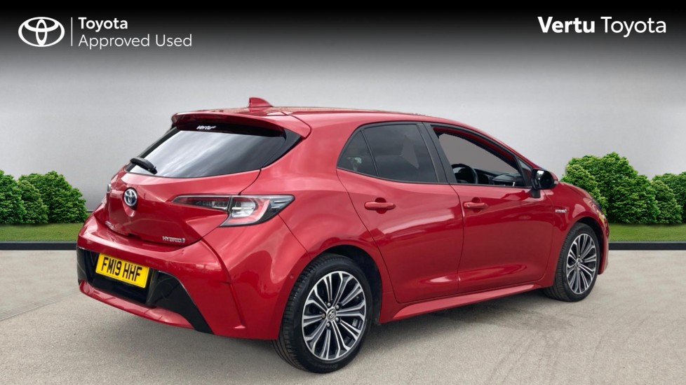 Toyota Corolla 1.8 VVT-i Hybrid Design 5dr CVT Hybrid Hatchback - Image 2