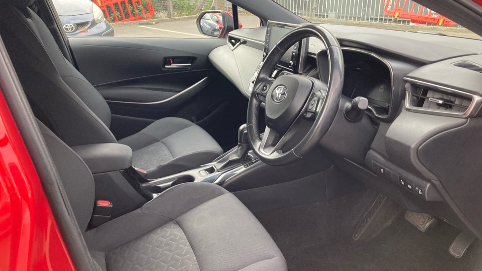 Toyota Corolla 1.8 VVT-i Hybrid Design 5dr CVT Hybrid Hatchback - Image 12