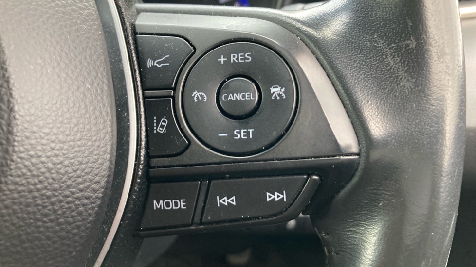 Toyota Corolla 1.8 VVT-i Hybrid Design 5dr CVT Hybrid Hatchback - Image 31