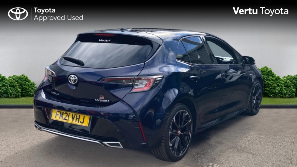 Toyota Corolla 2.0 VVT-i Hybrid GR Sport 5dr CVT Hybrid Hatchback - Image 2