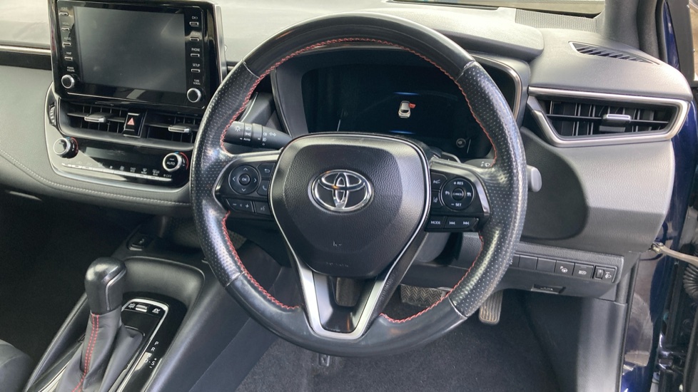 Toyota Corolla 2.0 VVT-i Hybrid GR Sport 5dr CVT Hybrid Hatchback - Image 10