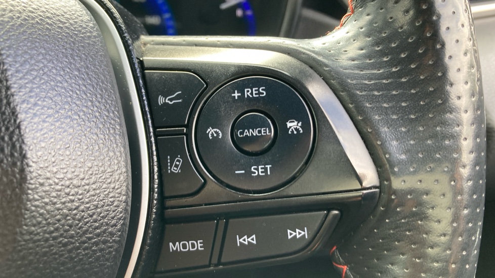 Toyota Corolla 2.0 VVT-i Hybrid GR Sport 5dr CVT Hybrid Hatchback - Image 31