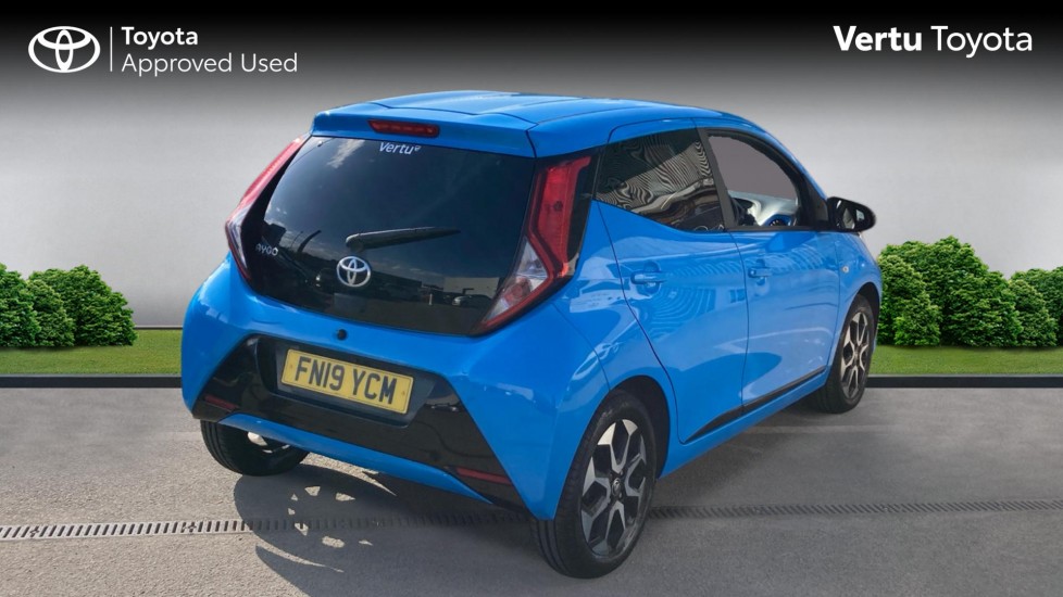 Toyota Aygo 1.0 VVT-i X-Trend 5dr Petrol Hatchback - Image 2