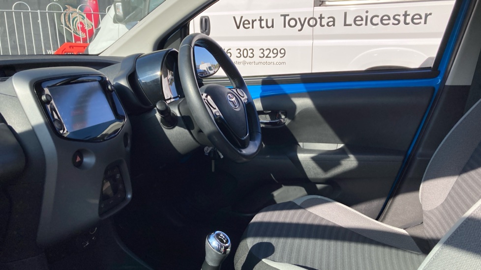 Toyota Aygo 1.0 VVT-i X-Trend 5dr Petrol Hatchback - Image 5